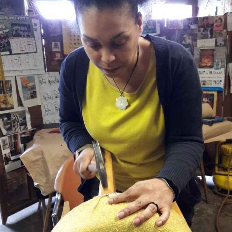 Françoise Larsonneur Artisane Tapissier décorateur à Sète